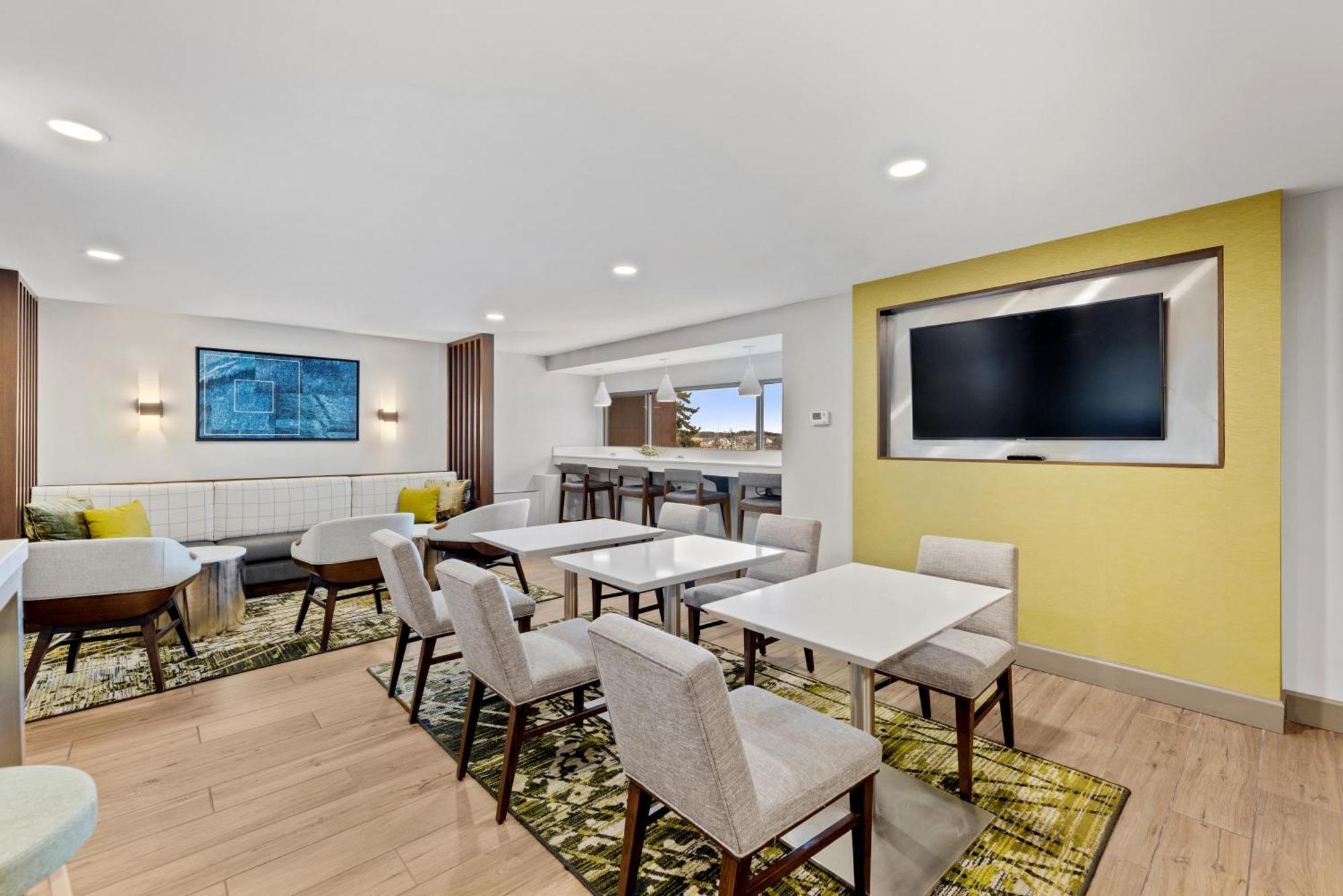 ראסין Delta Hotels By Marriott Mount Pleasant מראה חיצוני תמונה
