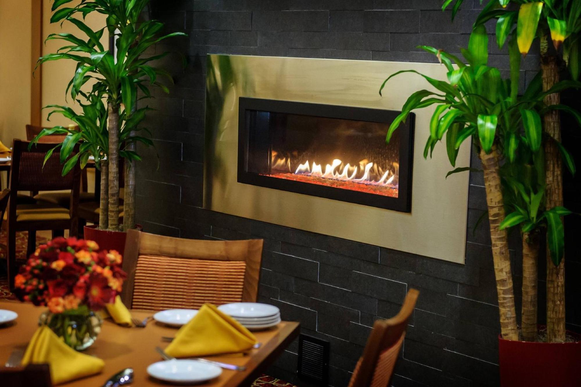 ראסין Delta Hotels By Marriott Mount Pleasant מראה חיצוני תמונה