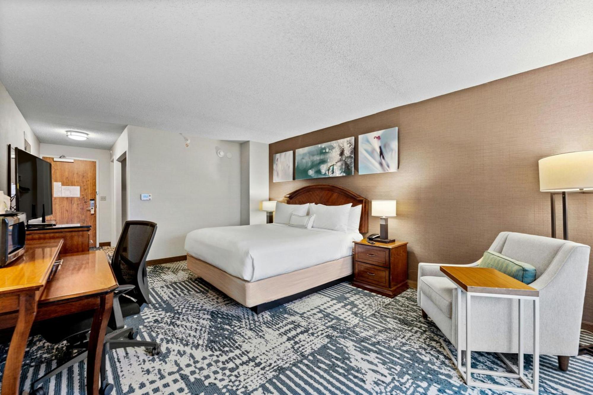 ראסין Delta Hotels By Marriott Mount Pleasant מראה חיצוני תמונה